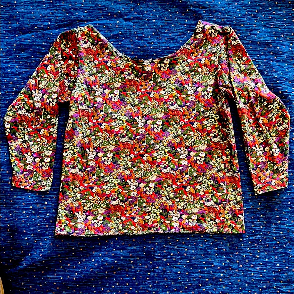 Tweeds vintage scoop neck Red, purple and Green 3/4 Sleeve 100% cotton top